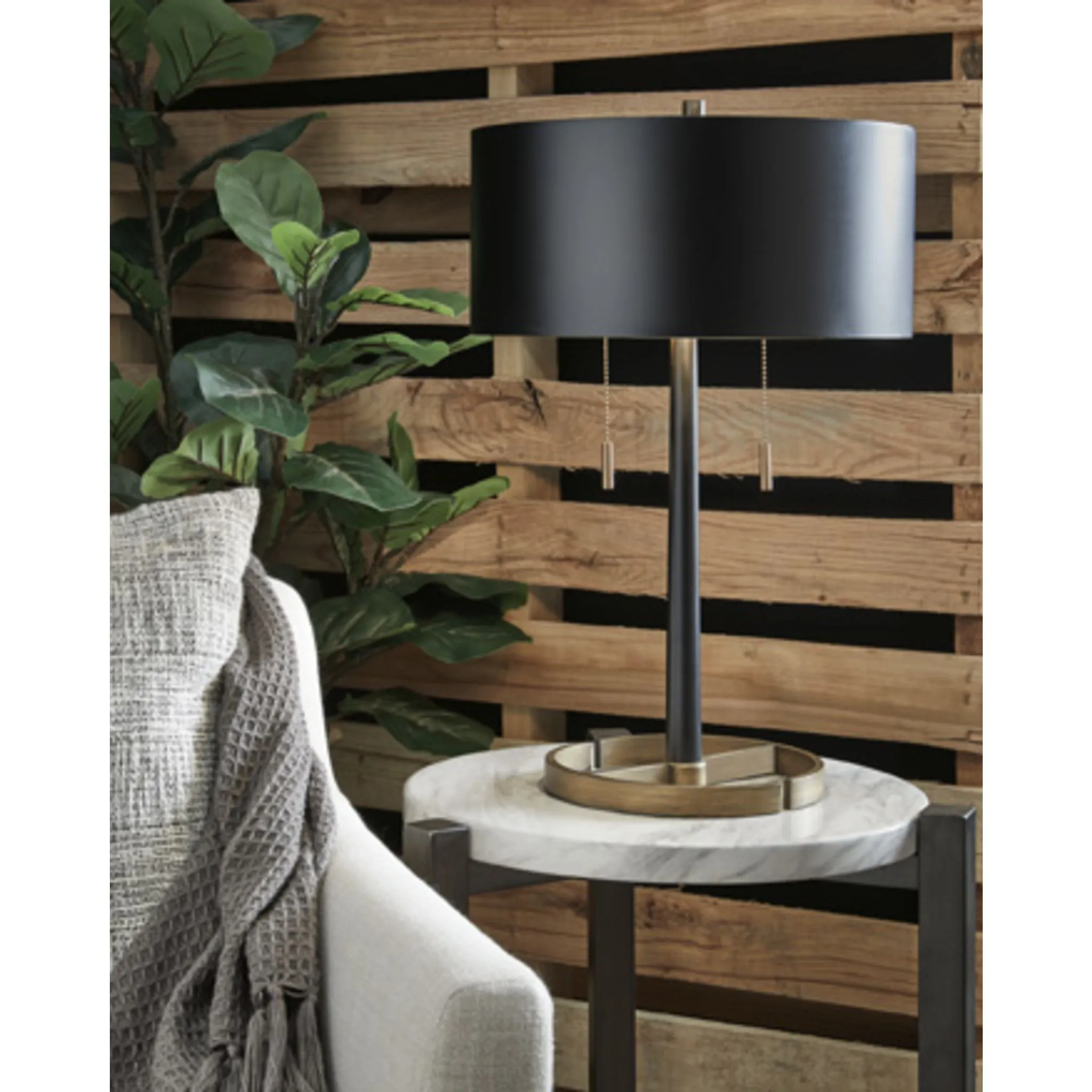 Amadell Table Lamp (Single)