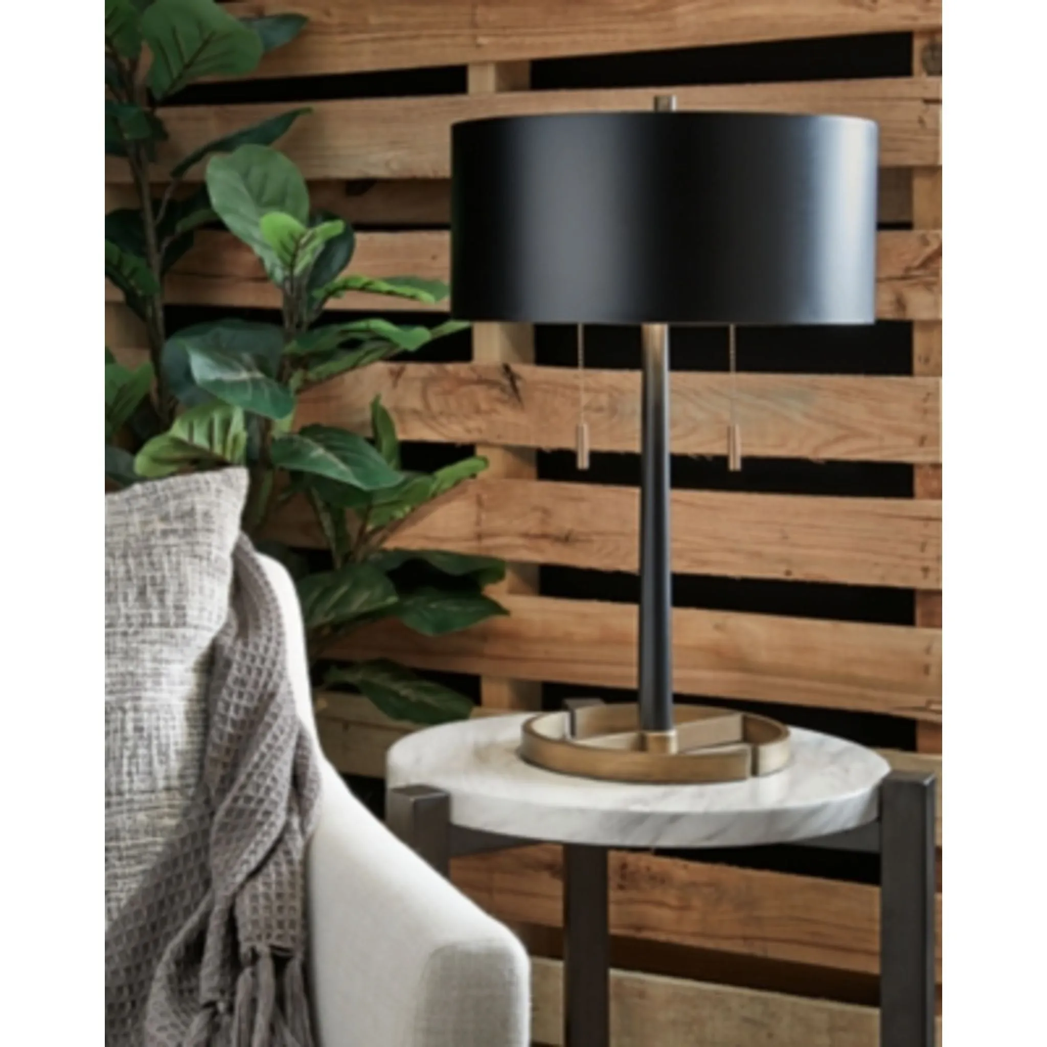 Amadell Table Lamp (Single)